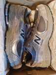 New balance 2002r