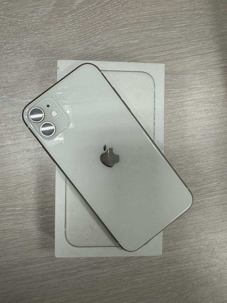 iPhone 11 128Gb акб 95%
