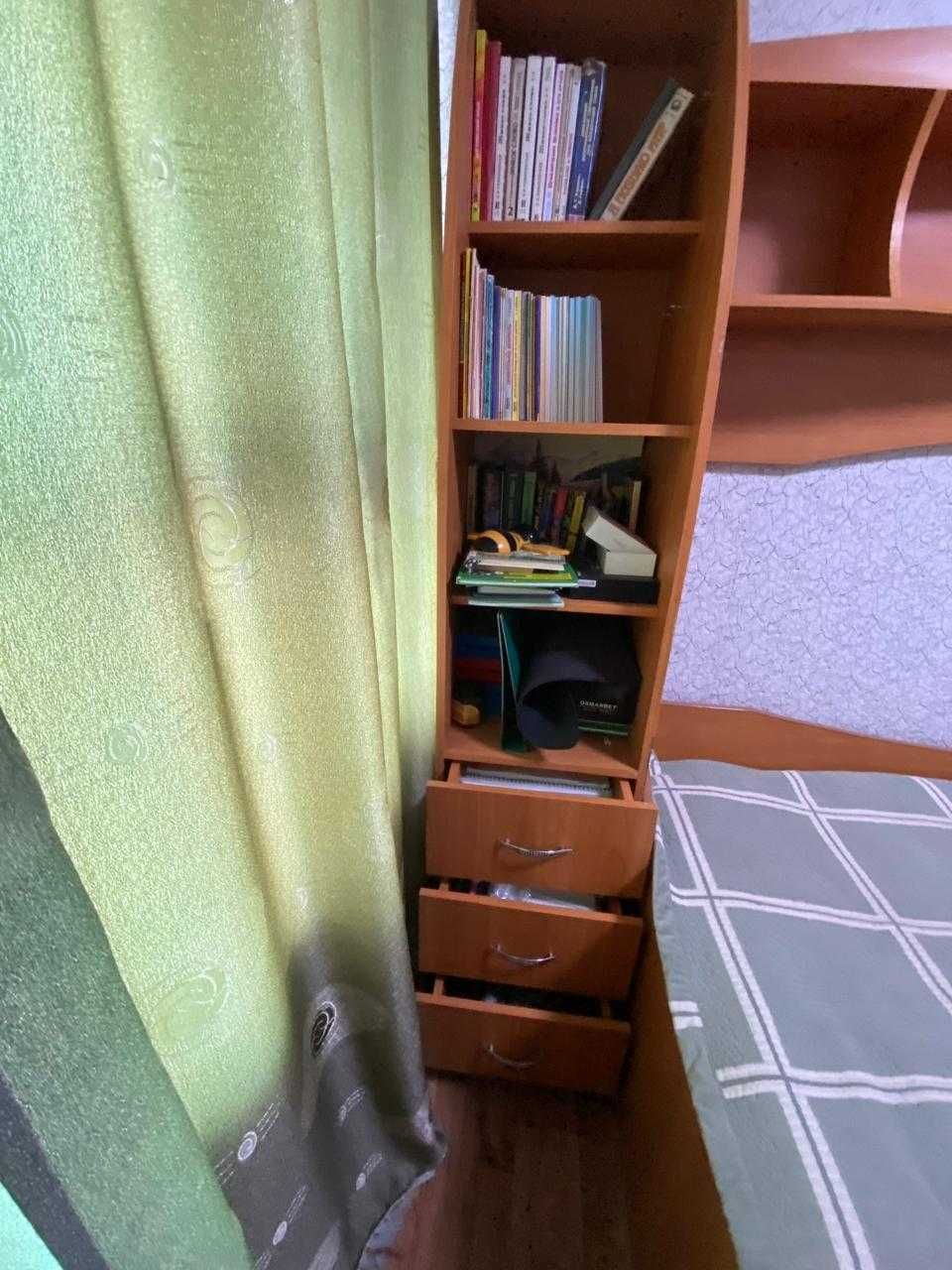 Спальный гарнитур подростковый