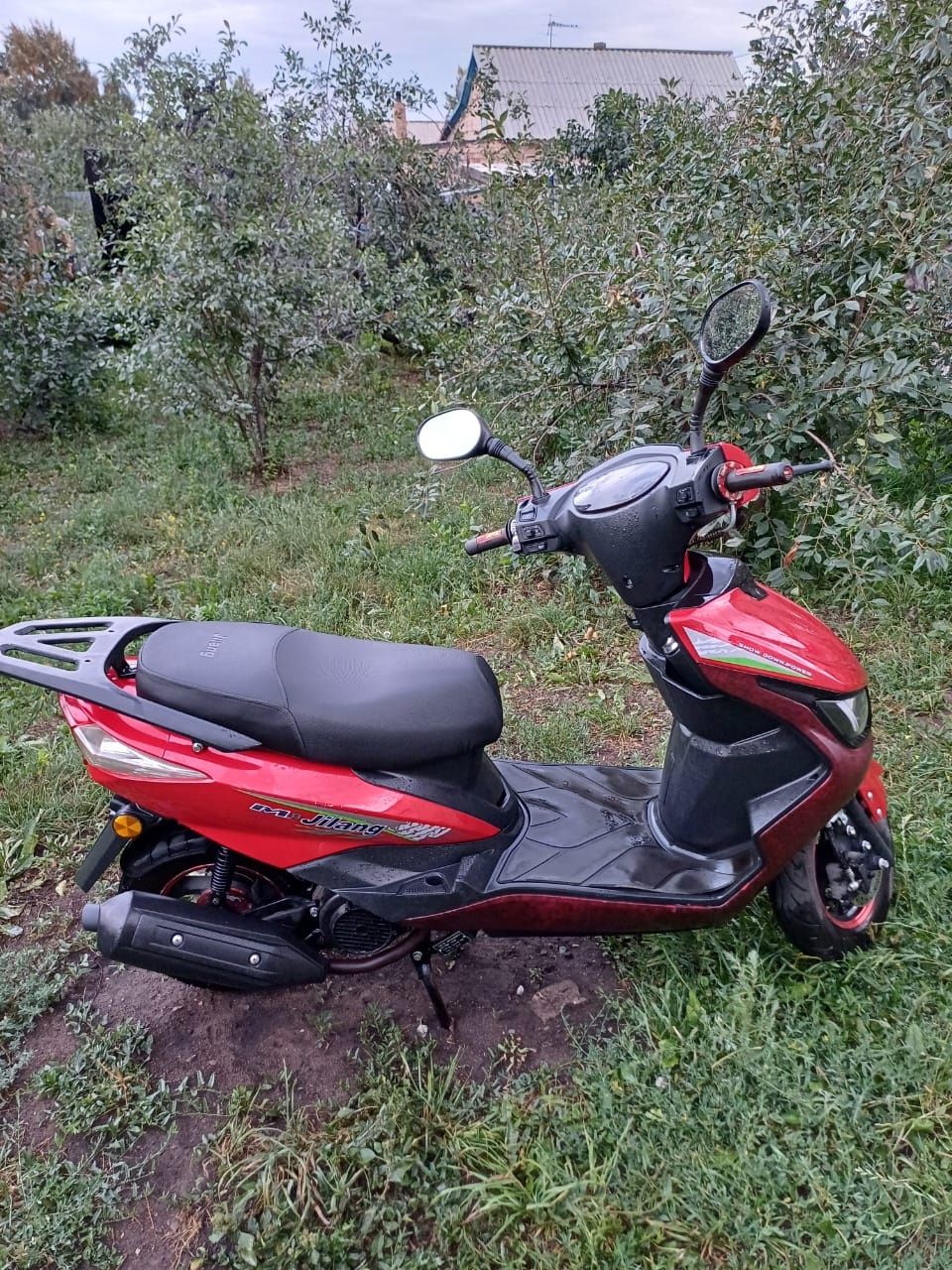 Почти новый М8 150куб