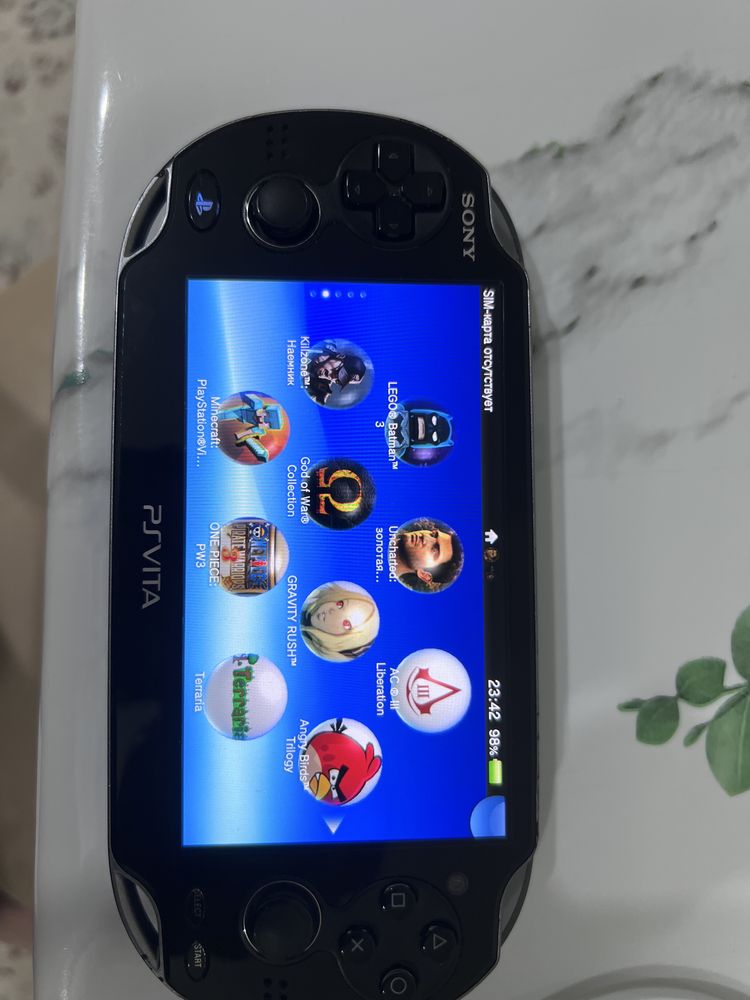 Ps Vita 1000.