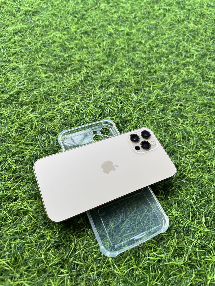 Iphone 12 pro 256 доки есть