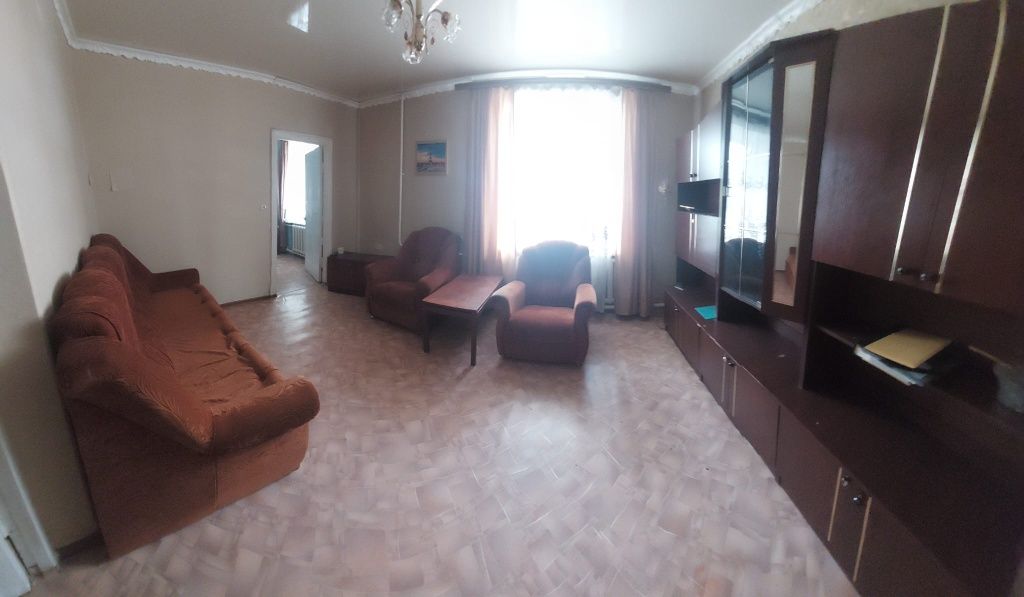 В Зыряновске квартира 3х ком.  (г. Алтай ), ТОРГ