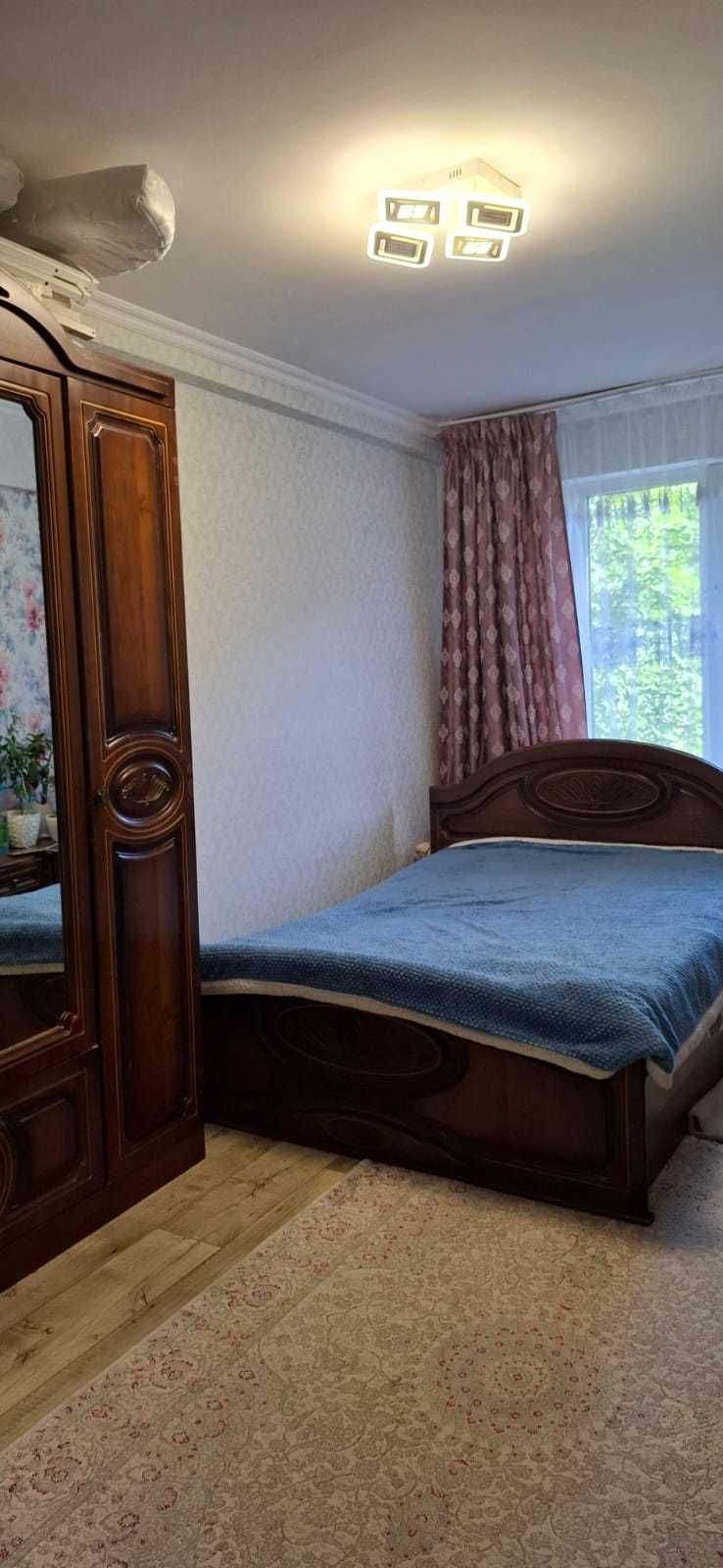 Продаётся 3-х комнатная квартира по адресу:  
пр. Сатпаева, 12/3