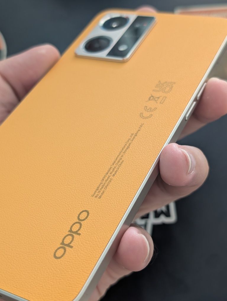 Продам Oppo Reno 7 128gb в идеальном состоянии