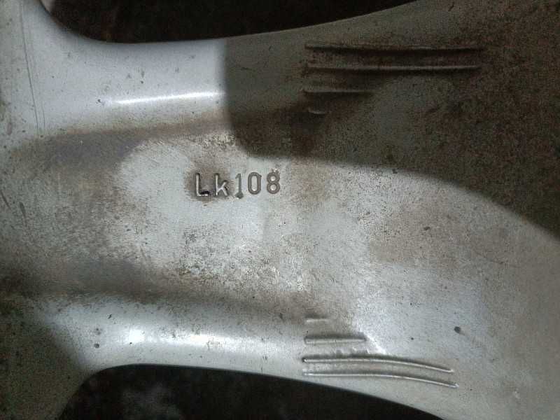 Продам оригинальные легкосплавные диски "AEZ" на автомашину Ford