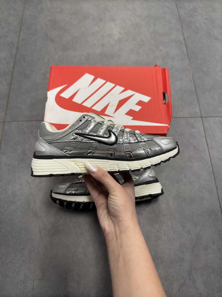 Кроссовки Nike P-6000