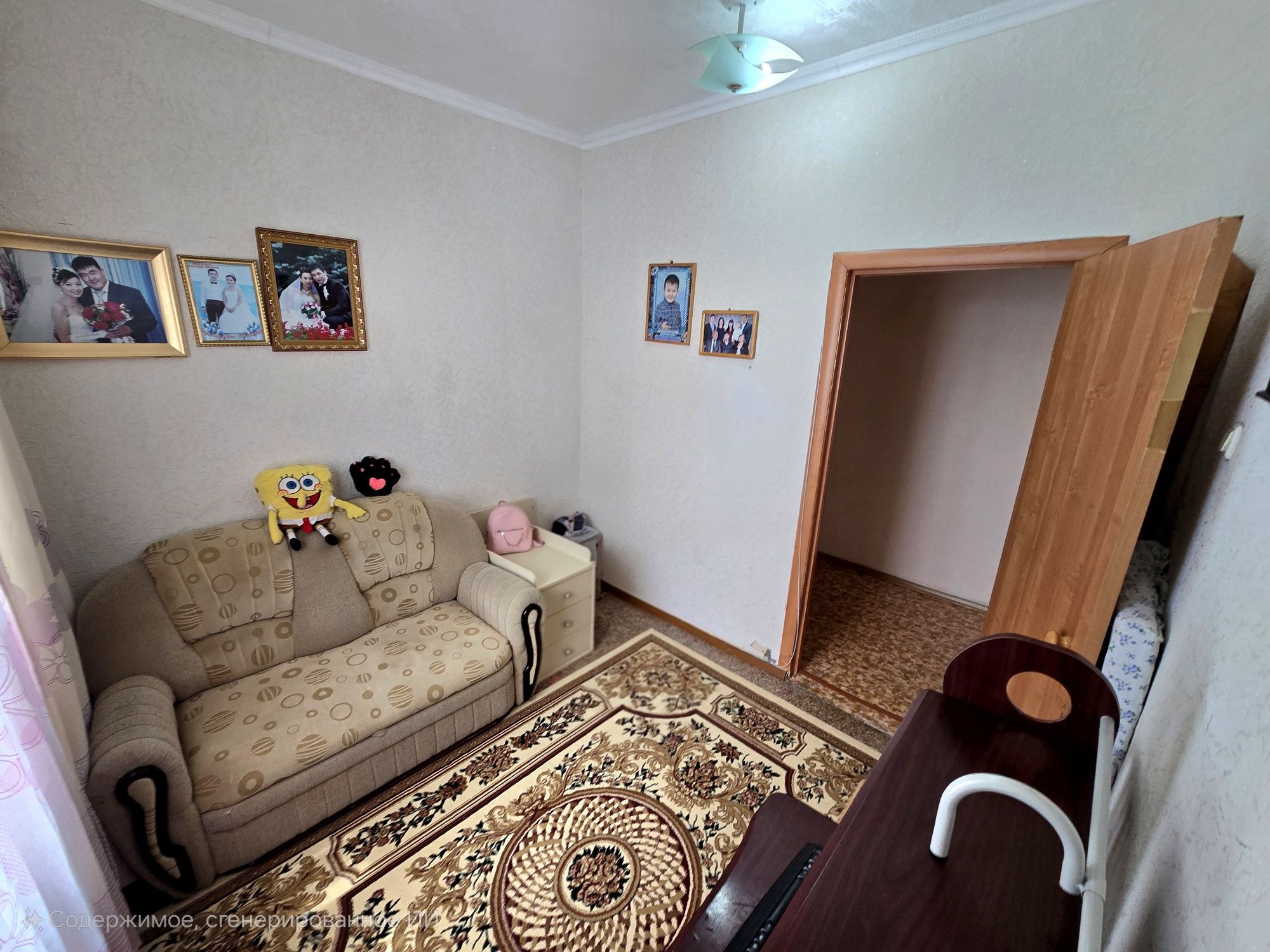 Продаётся 4-х комнатная квартира в ленинградском доме