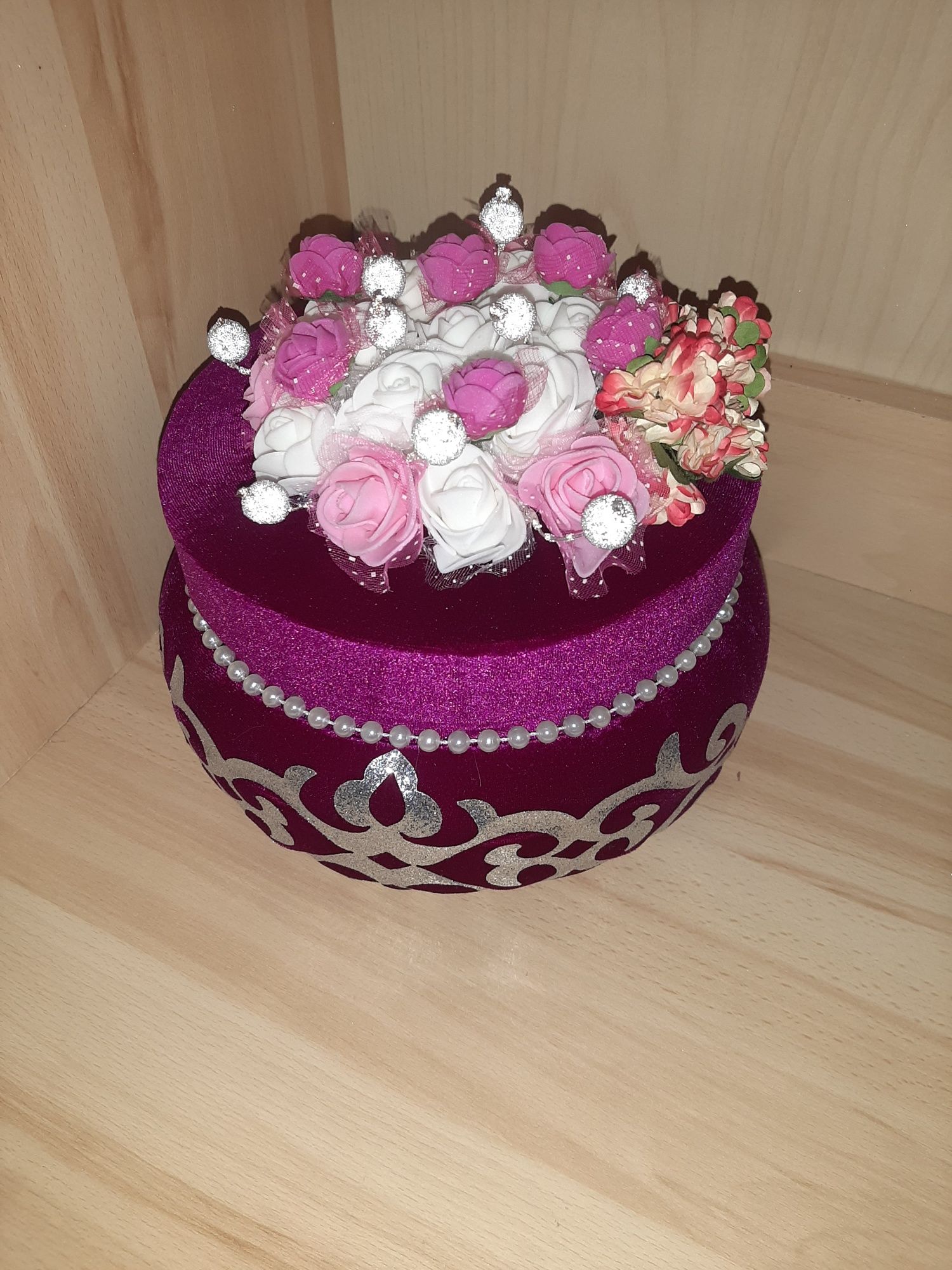 Шкатулка для украшения