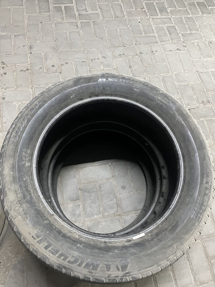 Продам бу резину на гелик