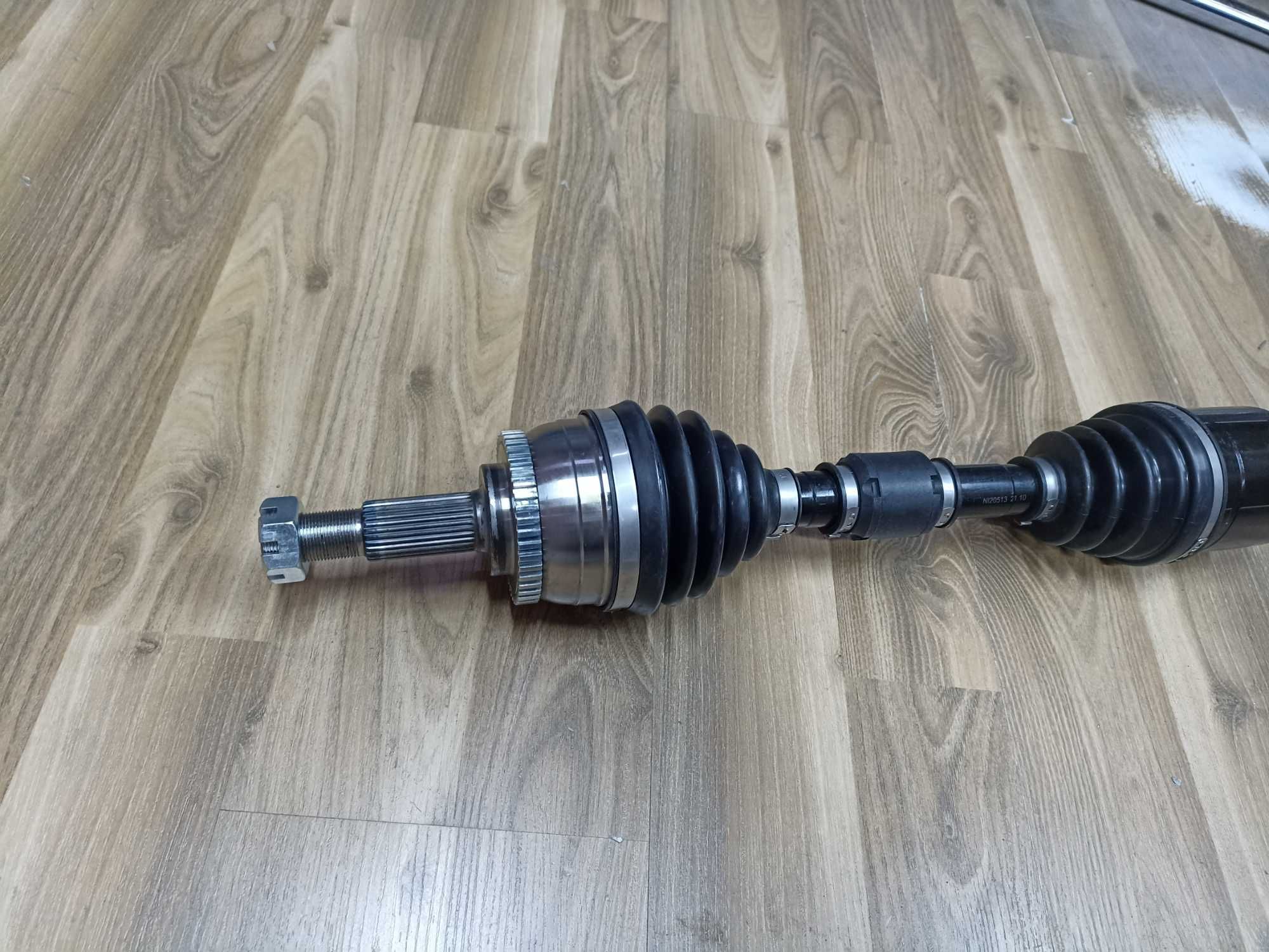 Привод в сборе гранаты на Mitsubishi Montero Sport