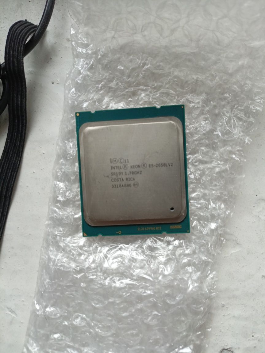 Xeon 2650l v2 10 ядер 20 потоков сокет 2011