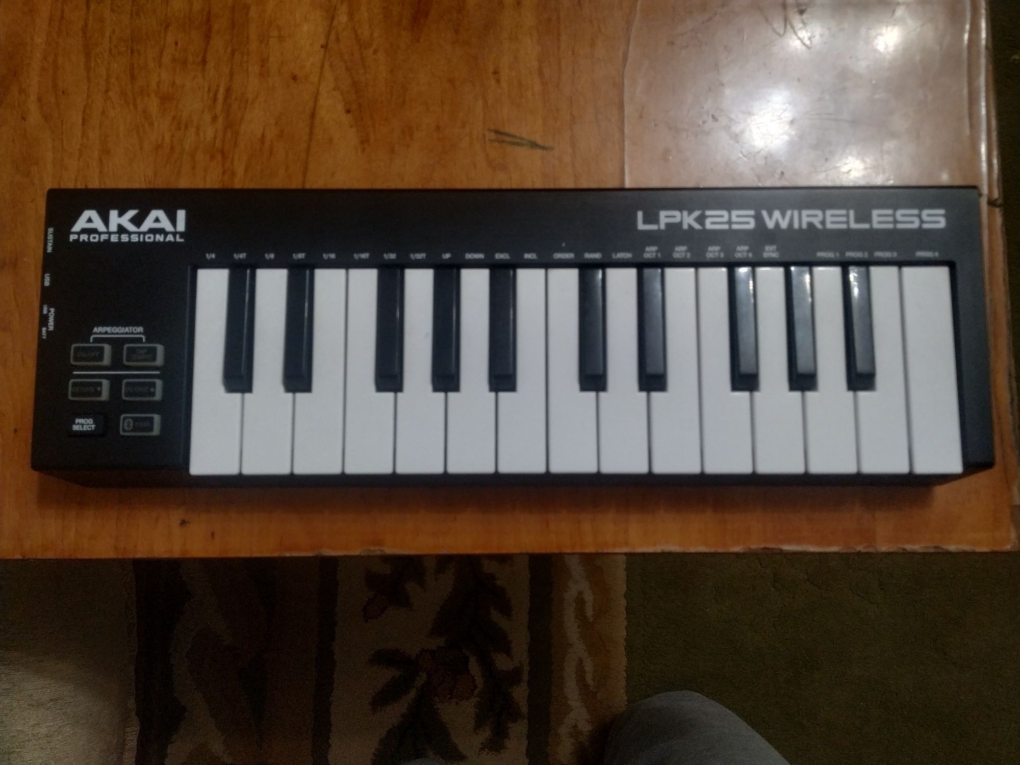 Midi  Wireless AKAI LPK25