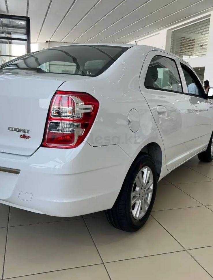 Аренда автомобиля для такси.  Chevrolet Cobalt Elegant AP - 2024г