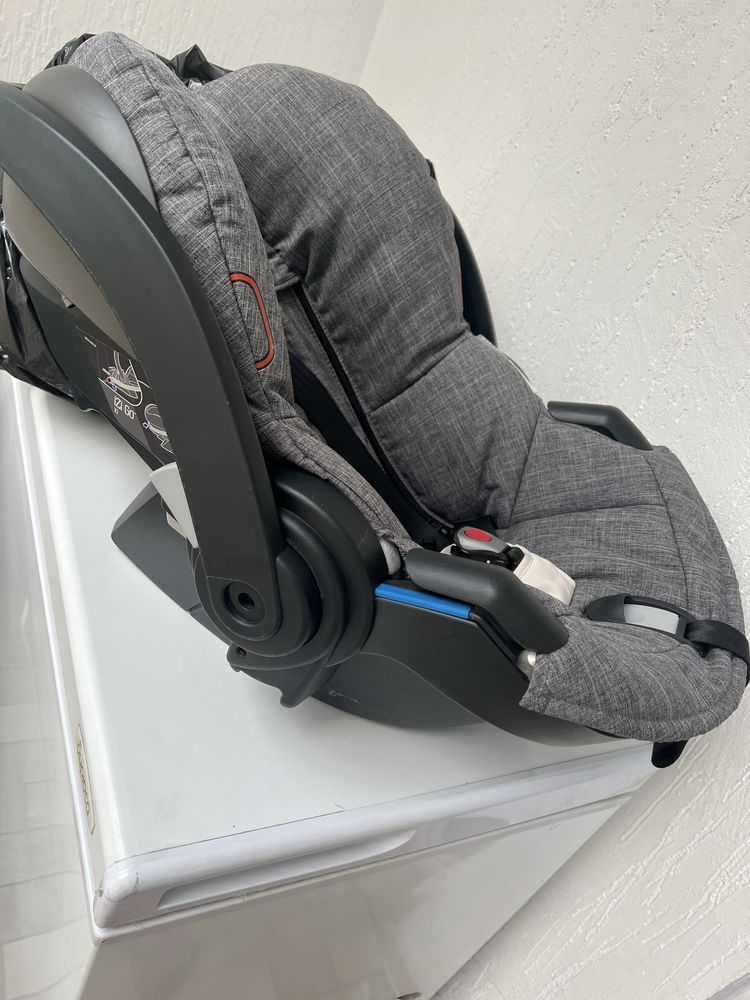 Продам автолюльку Stokke б/у
