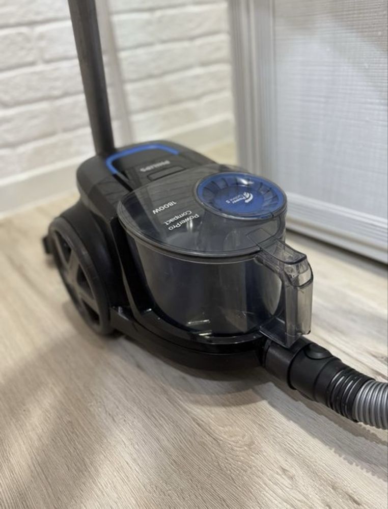 Продам пылесос Philips в отличном состоянии