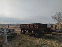 Здравствуйте.Продам зиловский прицеп с документами.Цена 400.000 все во