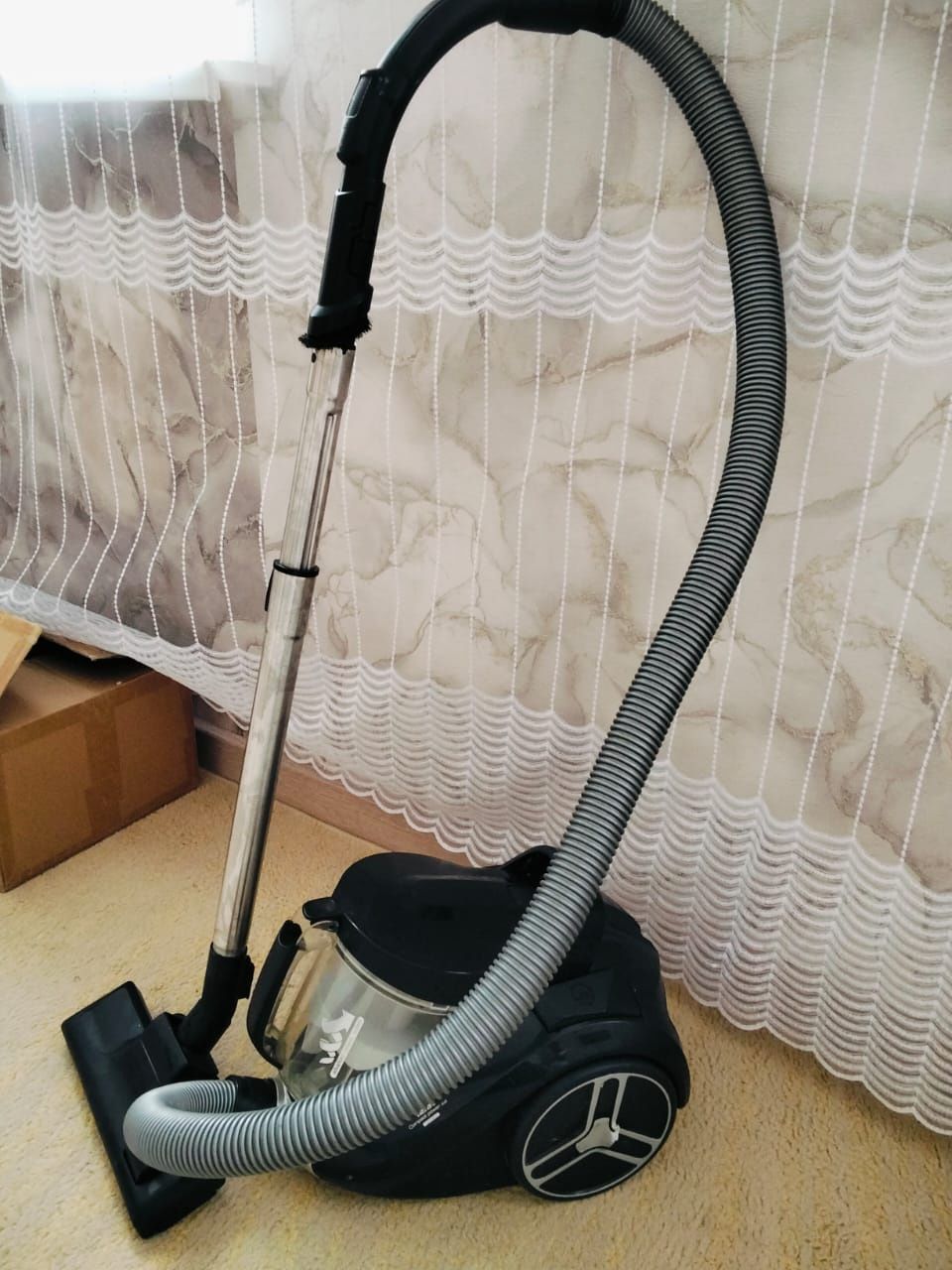 Пылесос Tefal , б/у, состояние хорошее