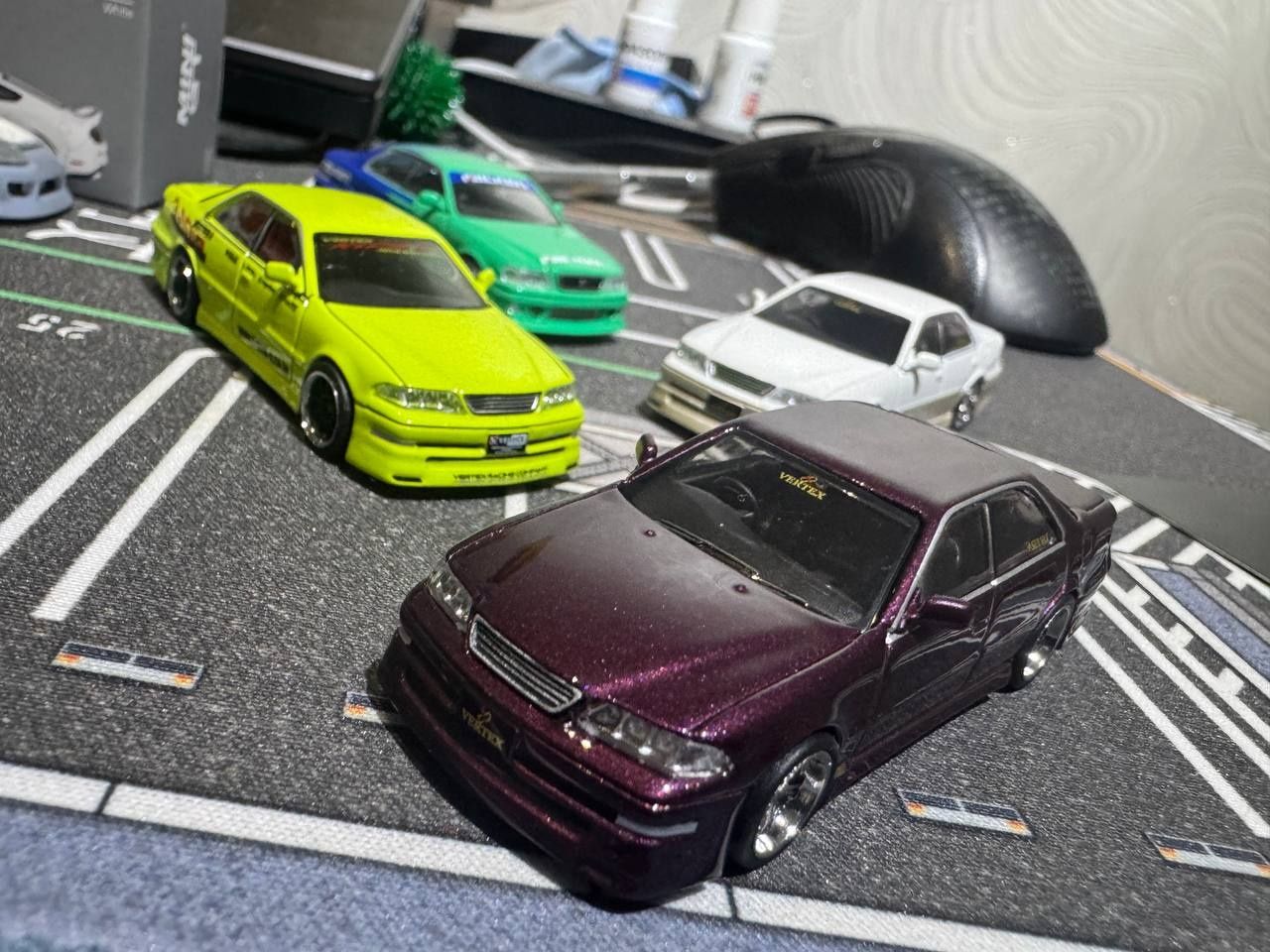 Модель авто 1:64 тarmaс/тармак/хотвилс