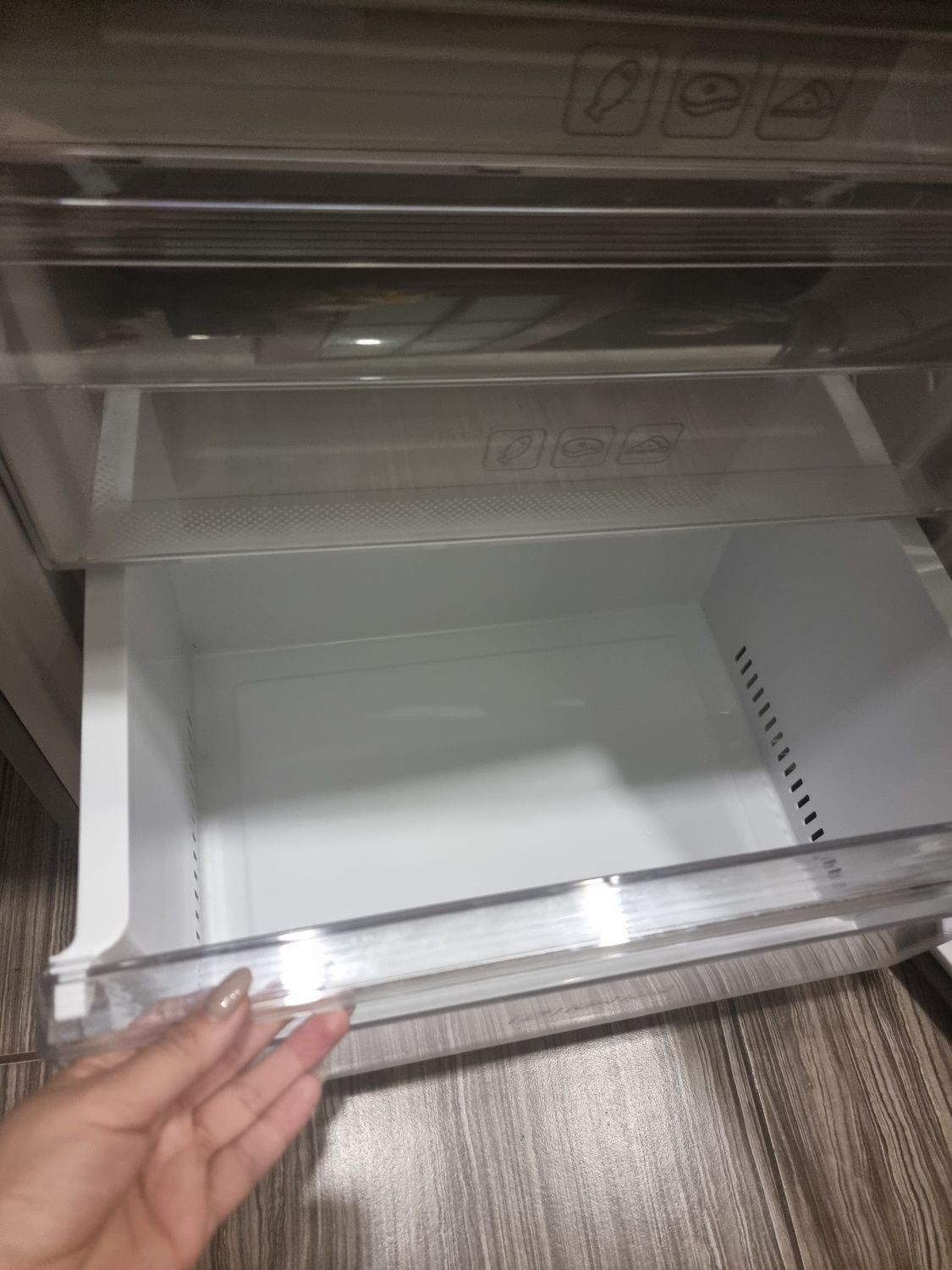 Продам холодильник Haier