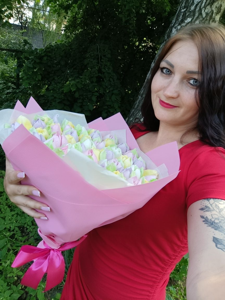 Букет из зефира 30 см в объеме