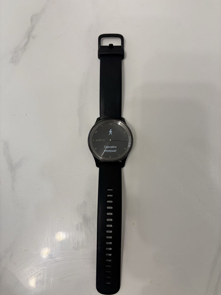 Часы Garmin Vivomove Trend