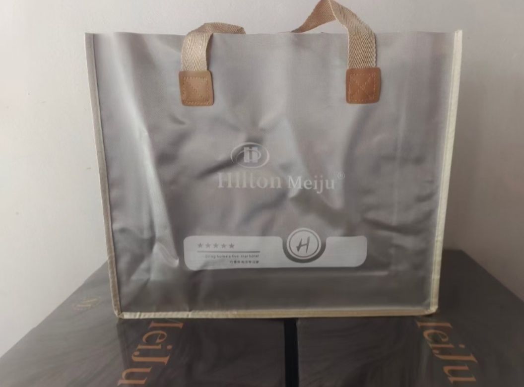Продаю  высококачественные элитные шелковые одеяла Hilton