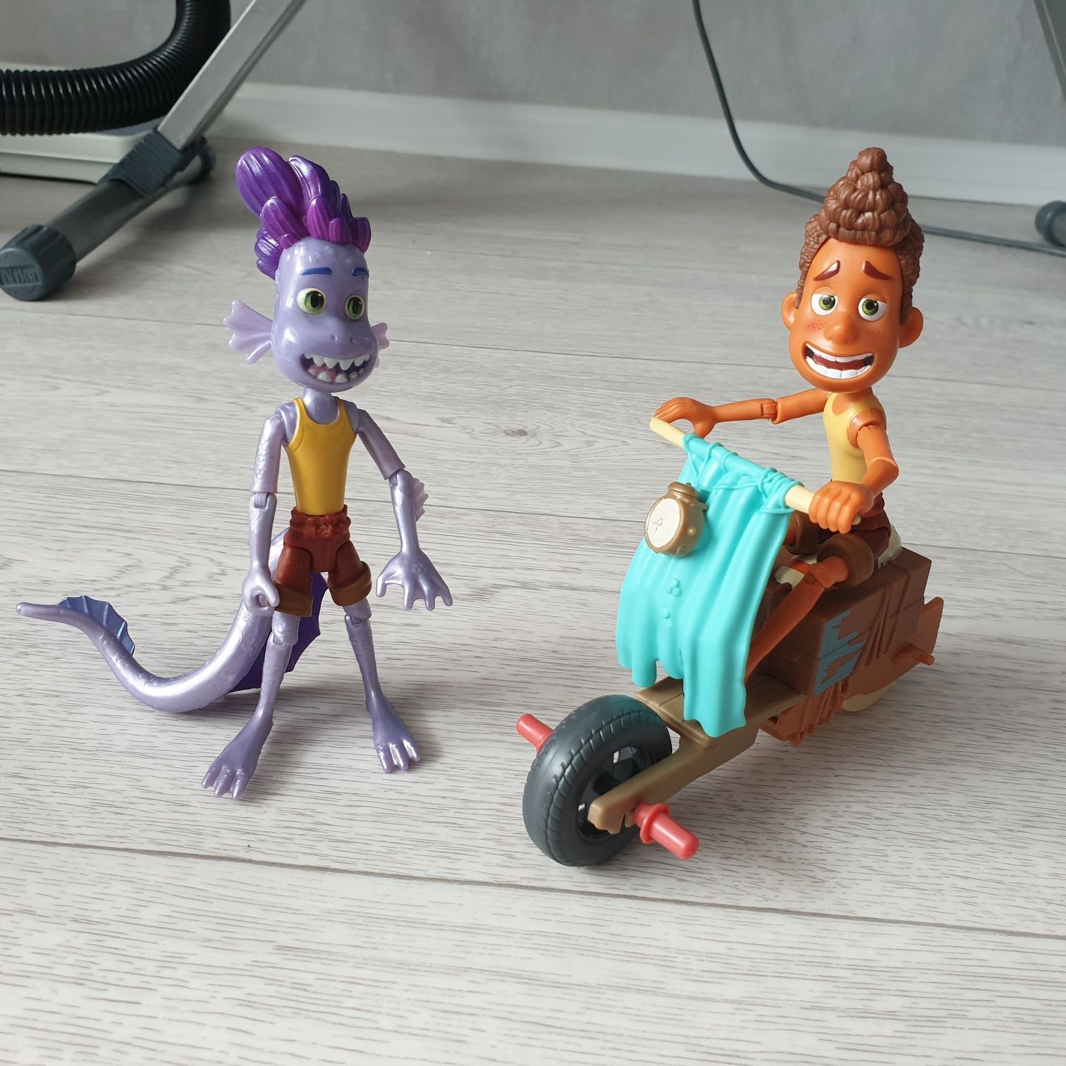 Продам игровой набор из мультфильма Лука