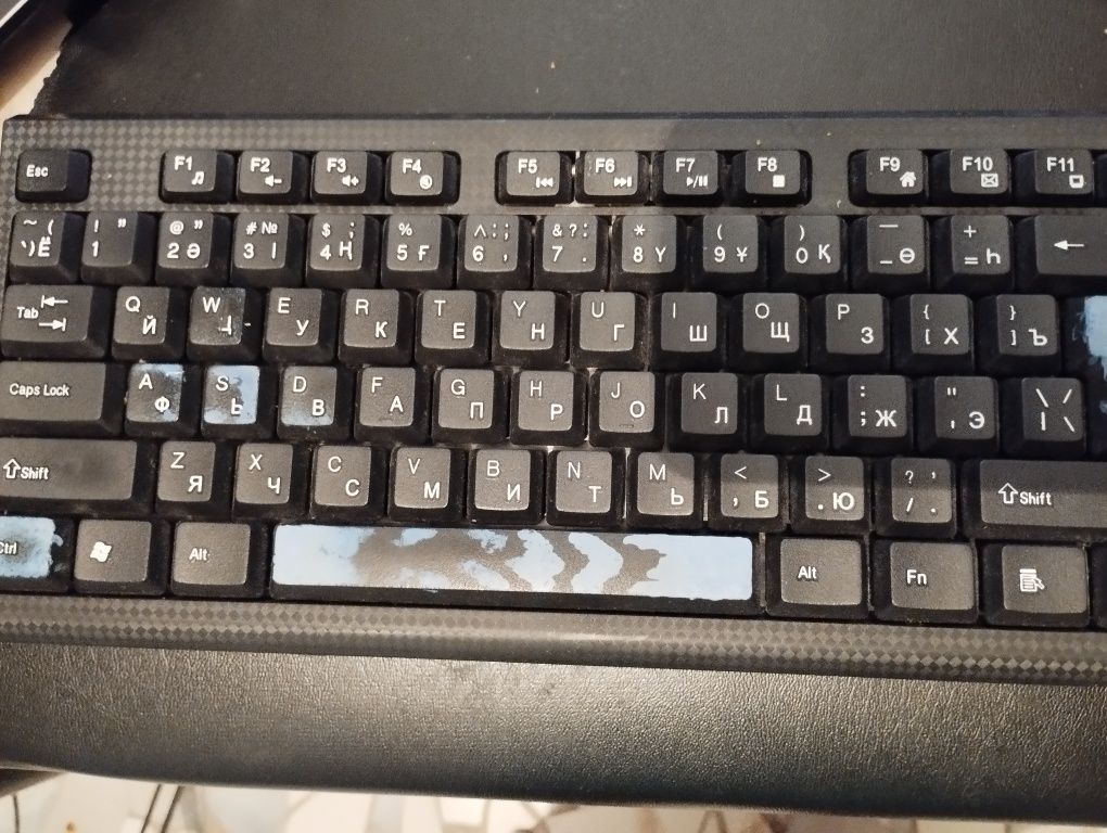 Ноутбук от Samsung + клавиатура