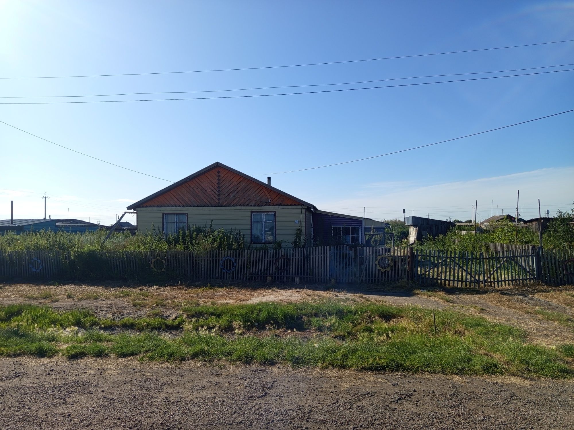 Продам дом в село Полтавка