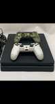 Продам PS 4 Slim 1 ТB.