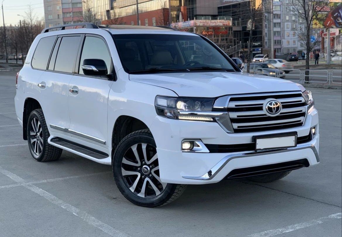 Прокат аренда авто lexus LX-570. Тойота Ланд Крузер 200
