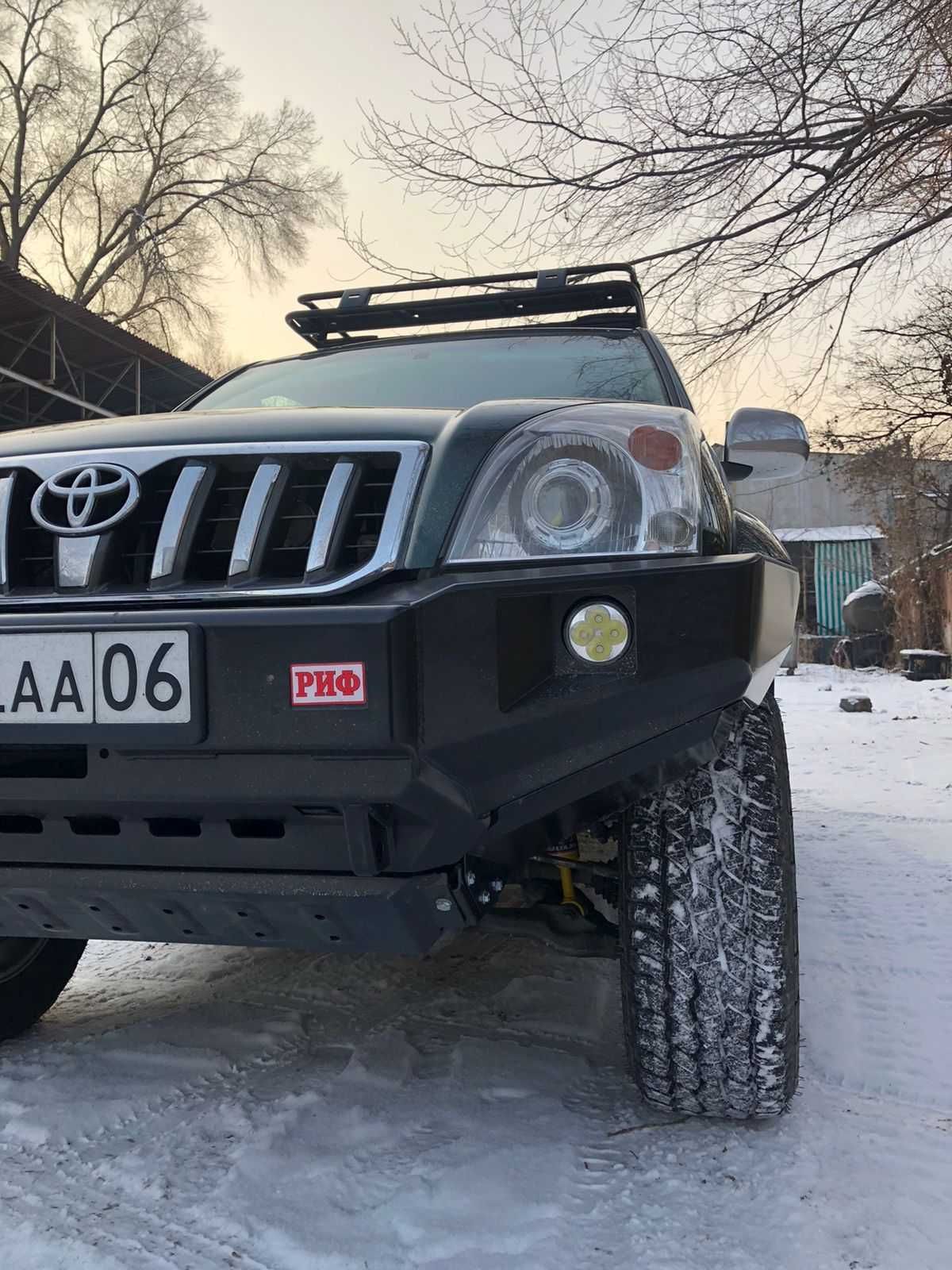 Бампер РИФ силовой передний Toyota Land Cruiser Prado 120