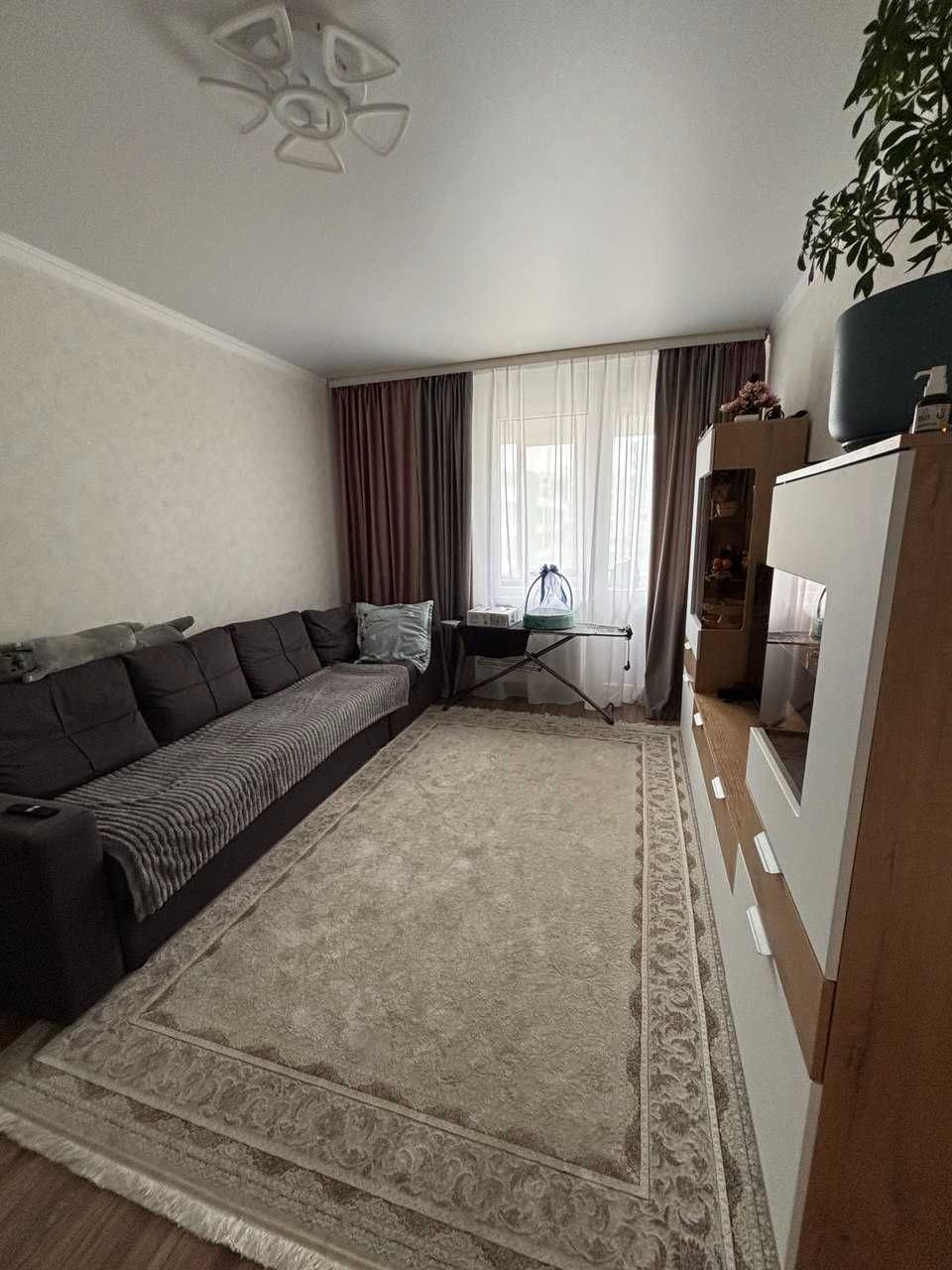 Продам 2-комнатную квартиру возле Барыс Арены