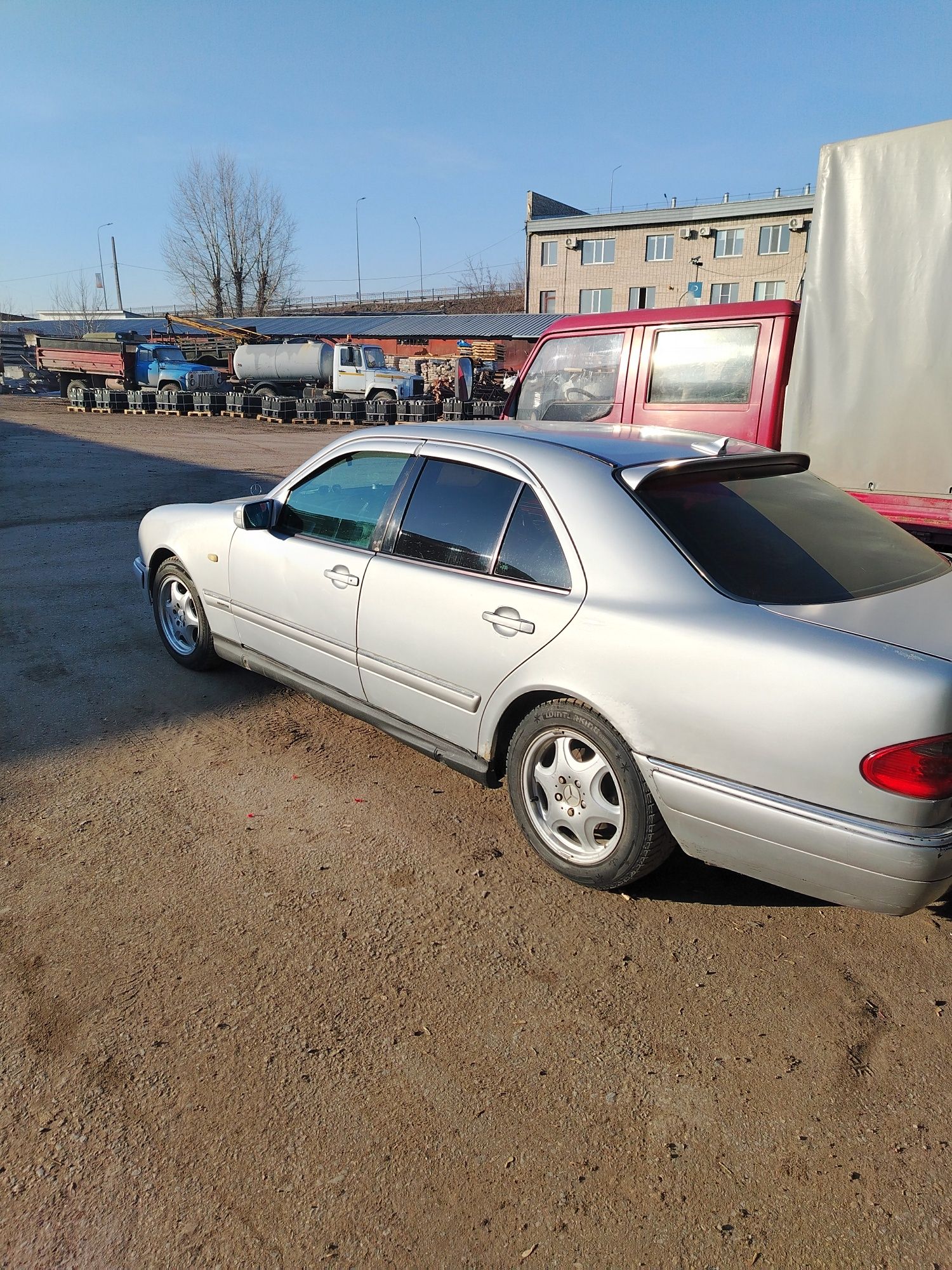 Мерседес w210 e230