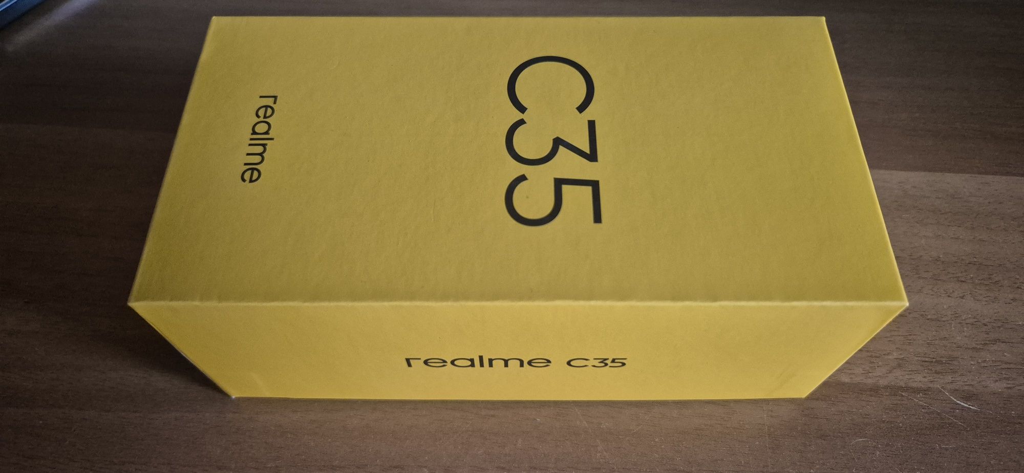 Смартфон Realme C35