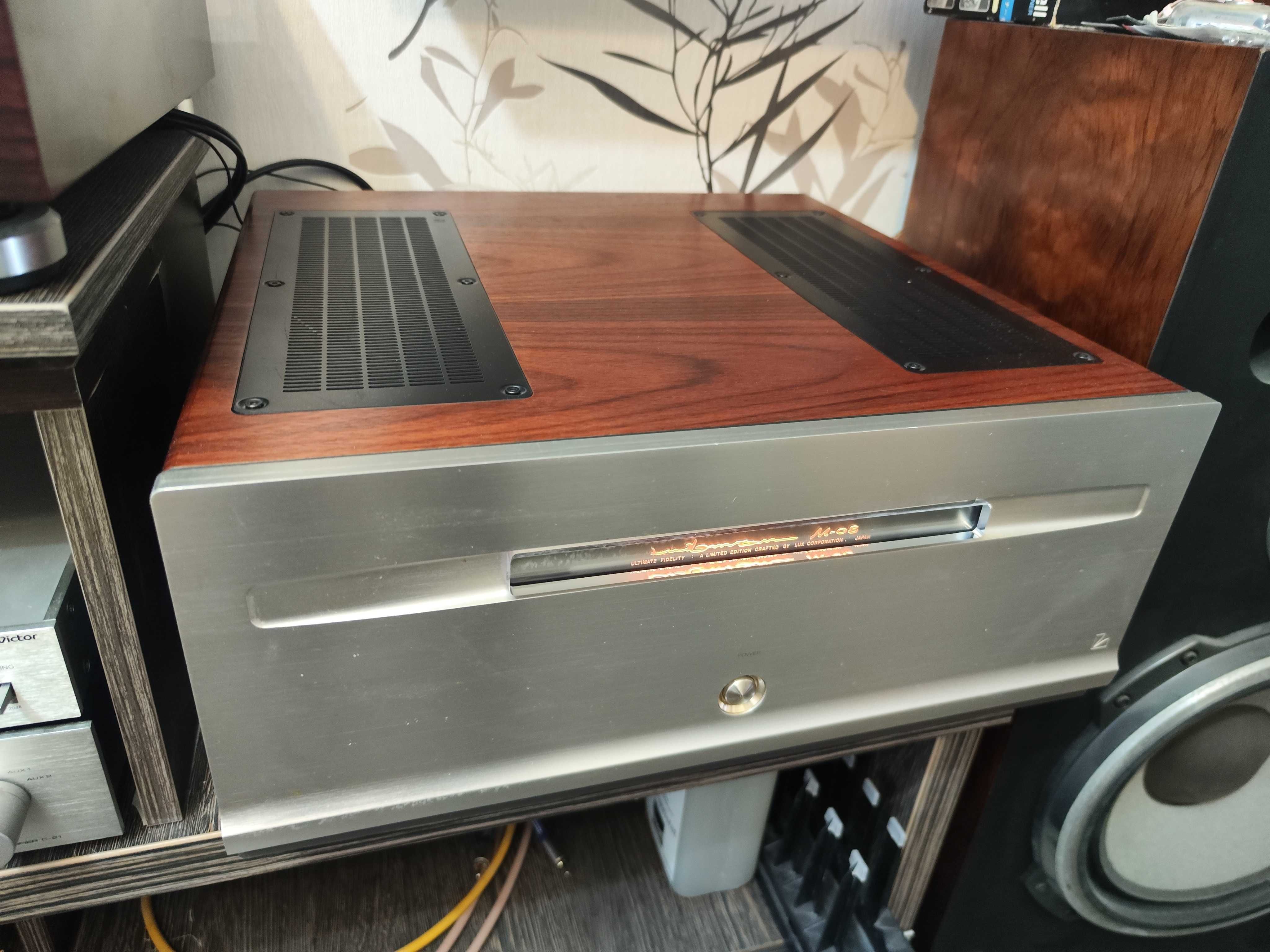 LUXMAN M-08 - Топовый оконечный усилитель .