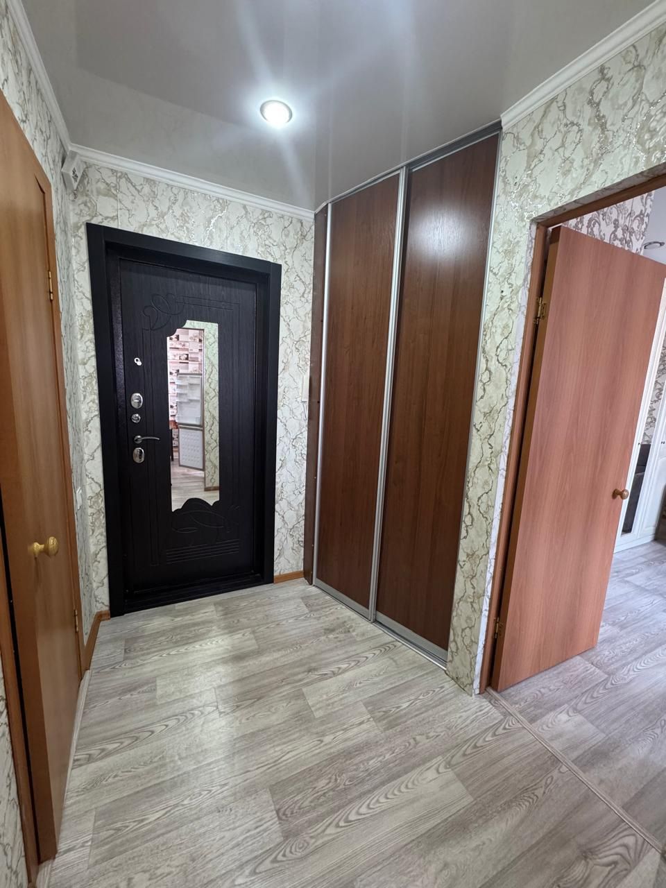 Сдам 1 комн.кваритру в 19 мкр