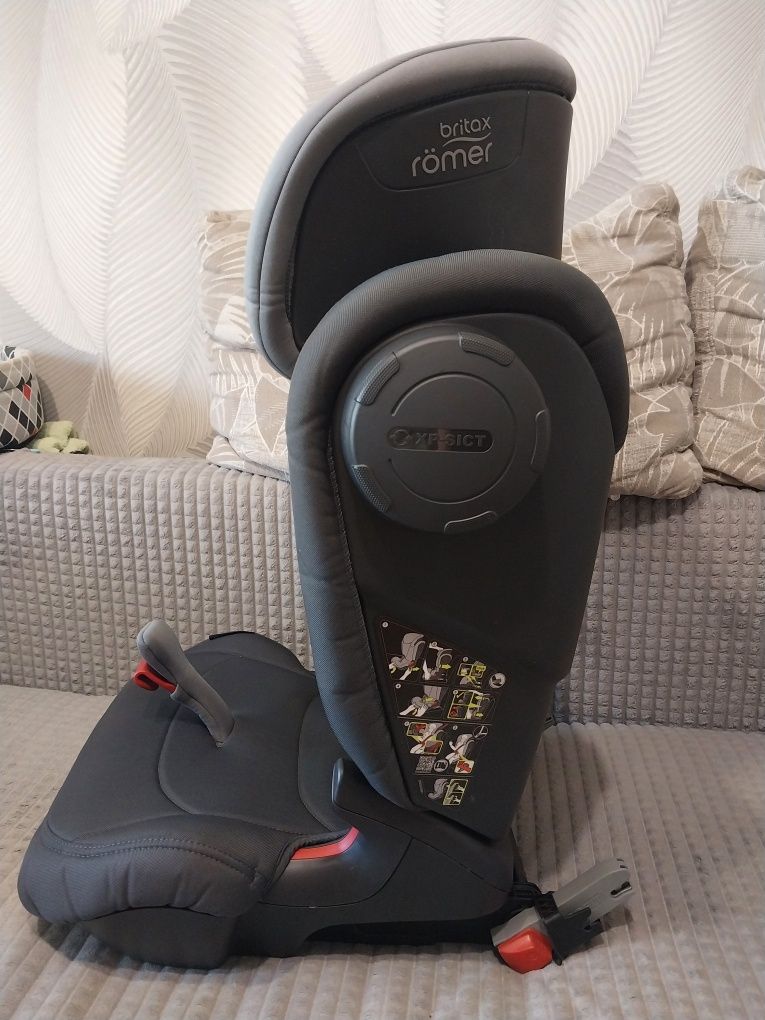 Автокресло britax romer kidfix lll M