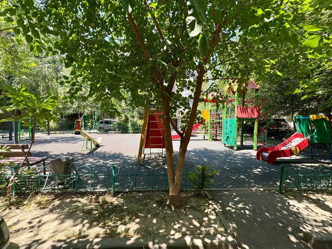2-комнатная квартира · 53 м² · 4/5 этаж, мкр Жулдыз-1