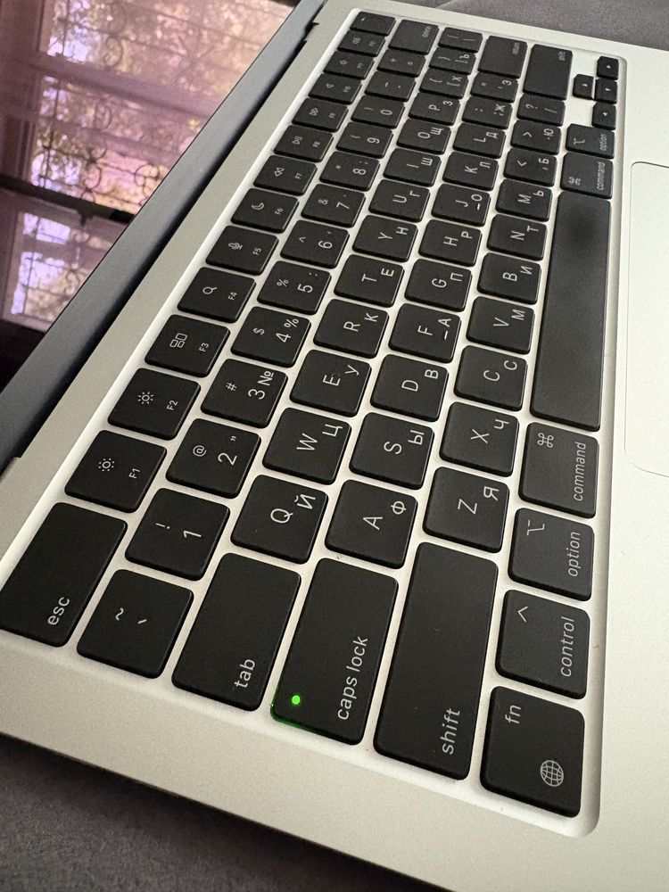 Ноутбук Apple MacBook Air 13" 2024 MRXQ3 256Gb Silver