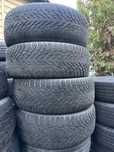 Продам зимние шины 265/65/18