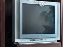 Телевизор JVC AV-25LX3, диагональ 53 см,