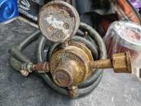 Редуктор для газовой сварки в рабочем состоянии
