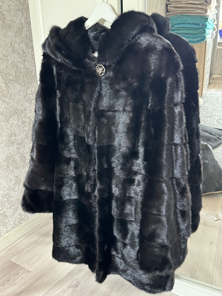 Норковая шуба продам