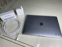 MacBook pro m2  256 gb