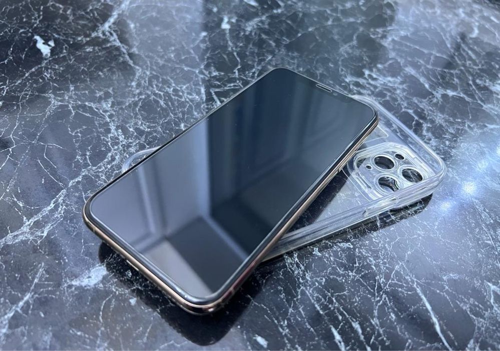 Iphone 11 pro 256 gb Gold 99% аккумулятор в идеальном состоянии