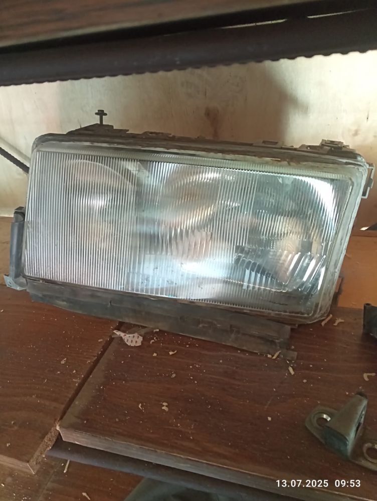 Продам запчасти на Мерседес 190
