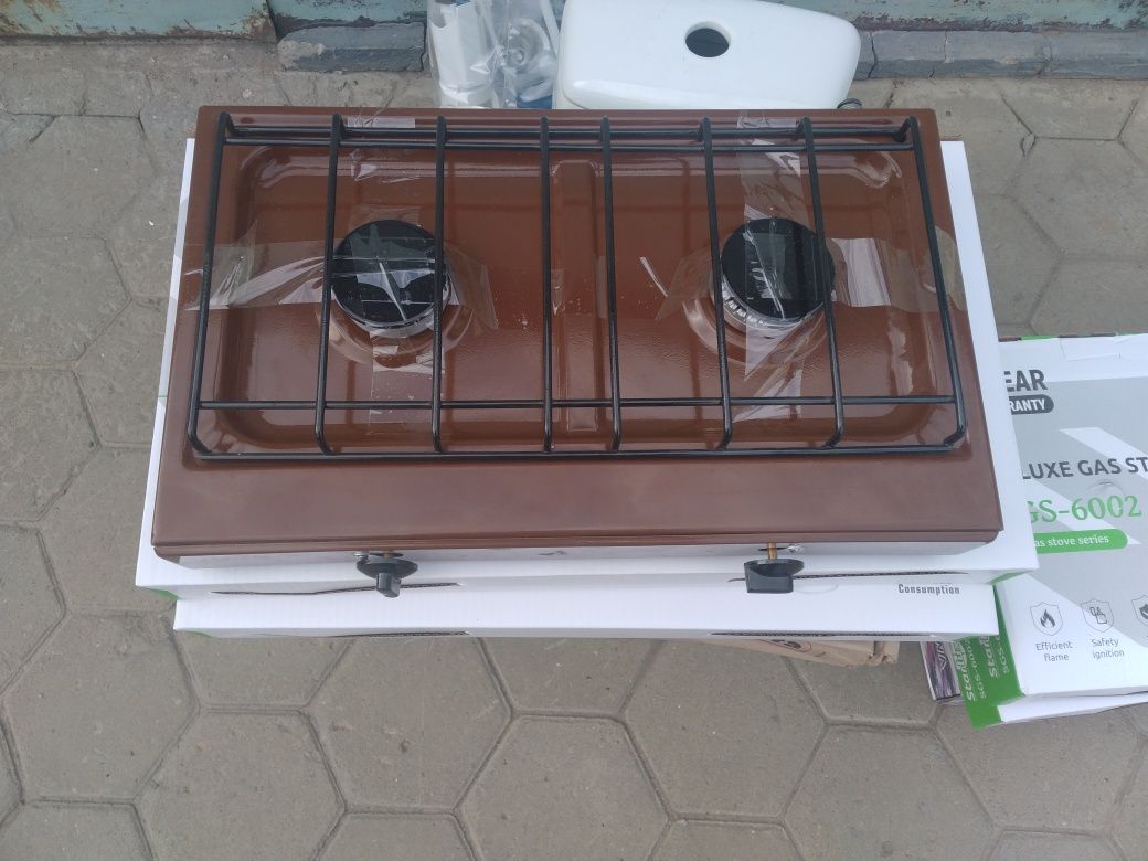 Продам газовые плиты-2х камфорный.Россия- коричневый цвет