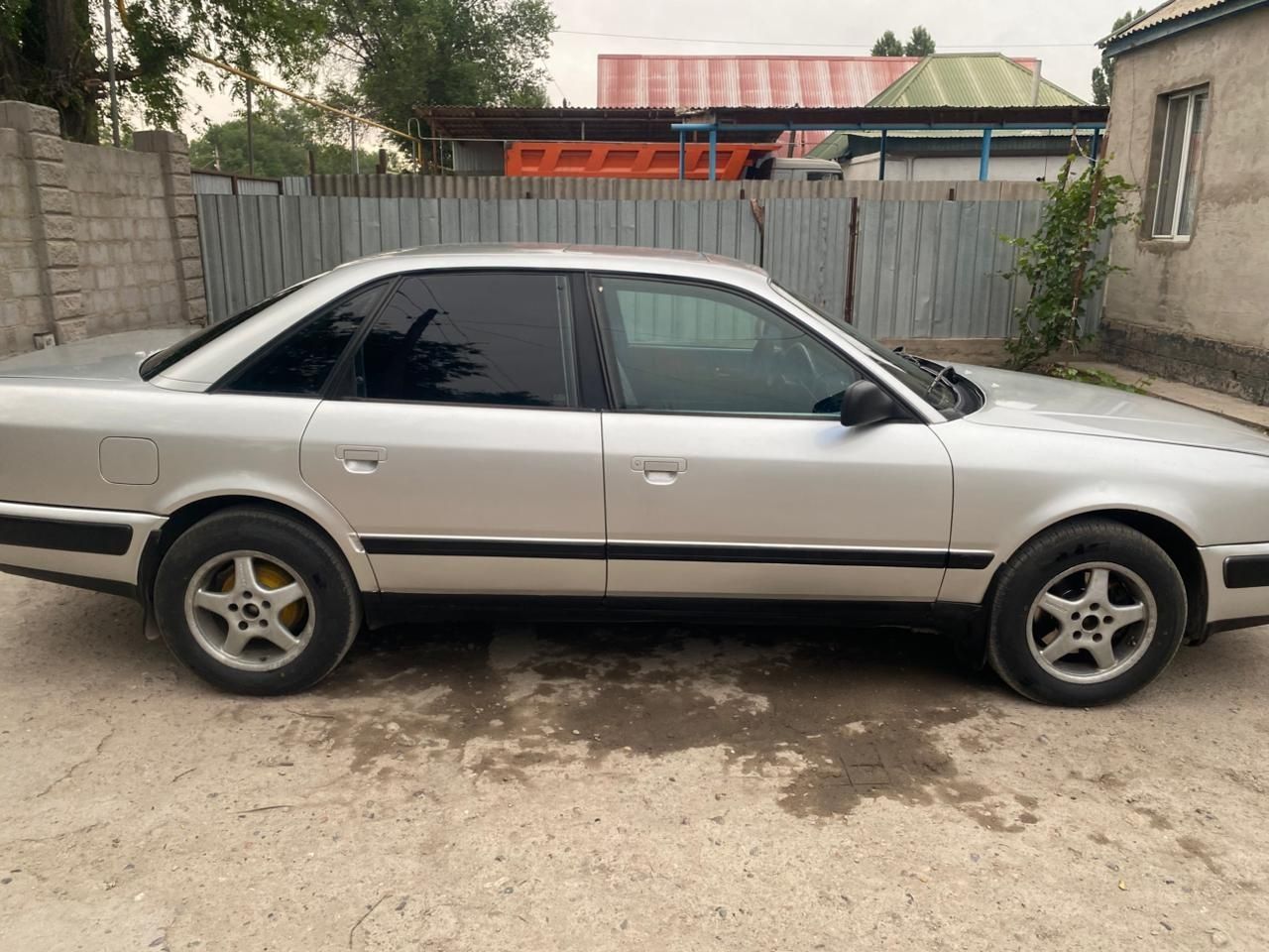 Продаются Audi C4